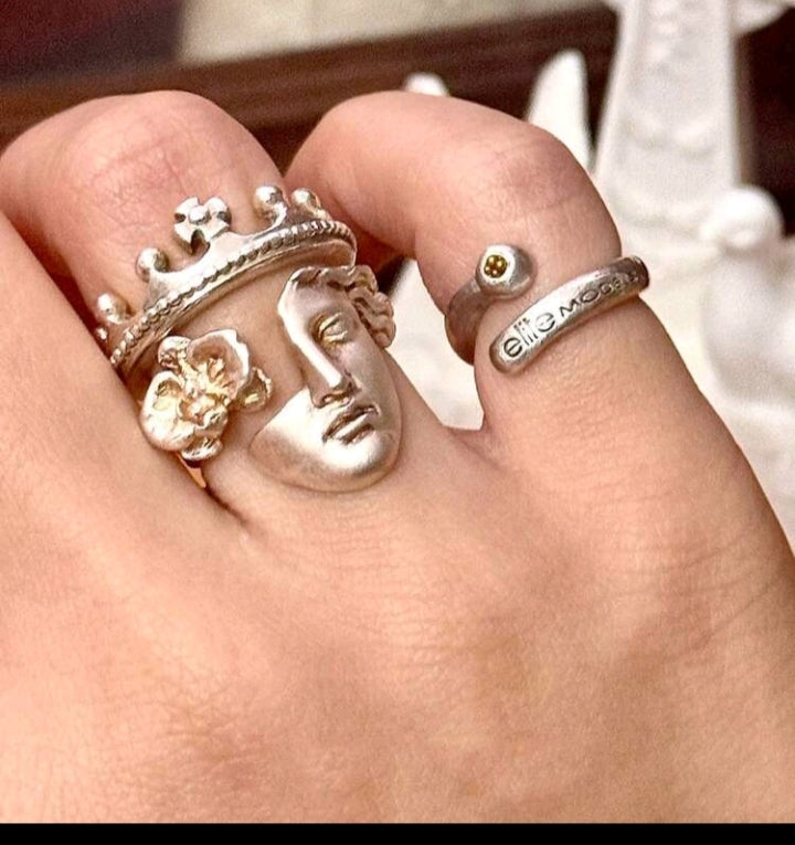 2 rings Venus Limited